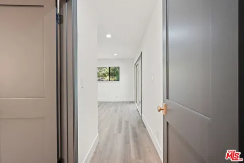 $10,000 | 3549 Stonewood Drive, Sherman Oaks, CA 91403