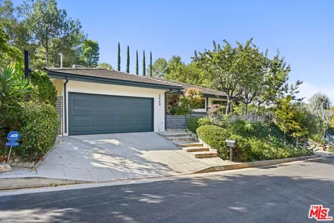 $10,000 | 3549 Stonewood Drive, Sherman Oaks, CA 91403
