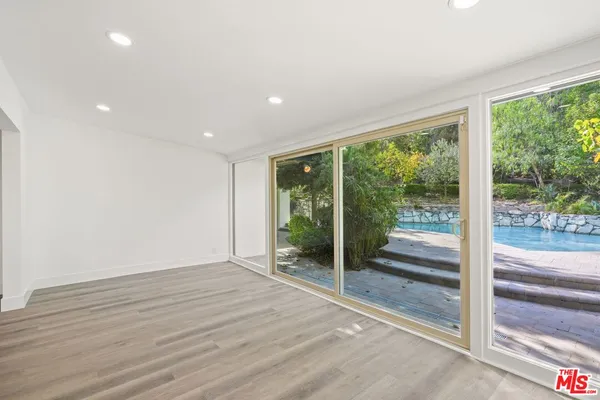 $9,000 | 3549 Stonewood Drive, Sherman Oaks, CA 91403