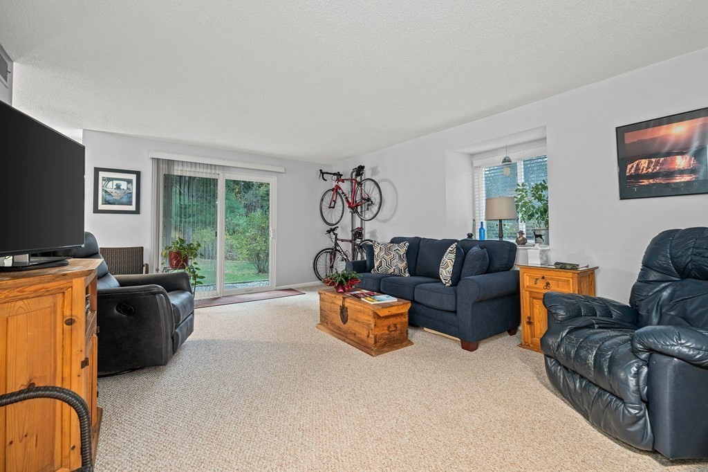 20 Beal's Cove Road, Unit H Hingham, MA 02043 - Photo 8 of 16 Gallery Image 8