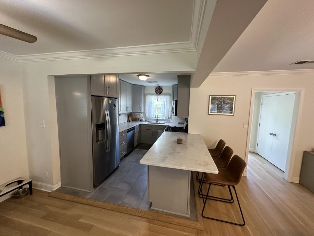 1221 West Perkins Road Memphis, TN 38117 - Photo 2 of 20