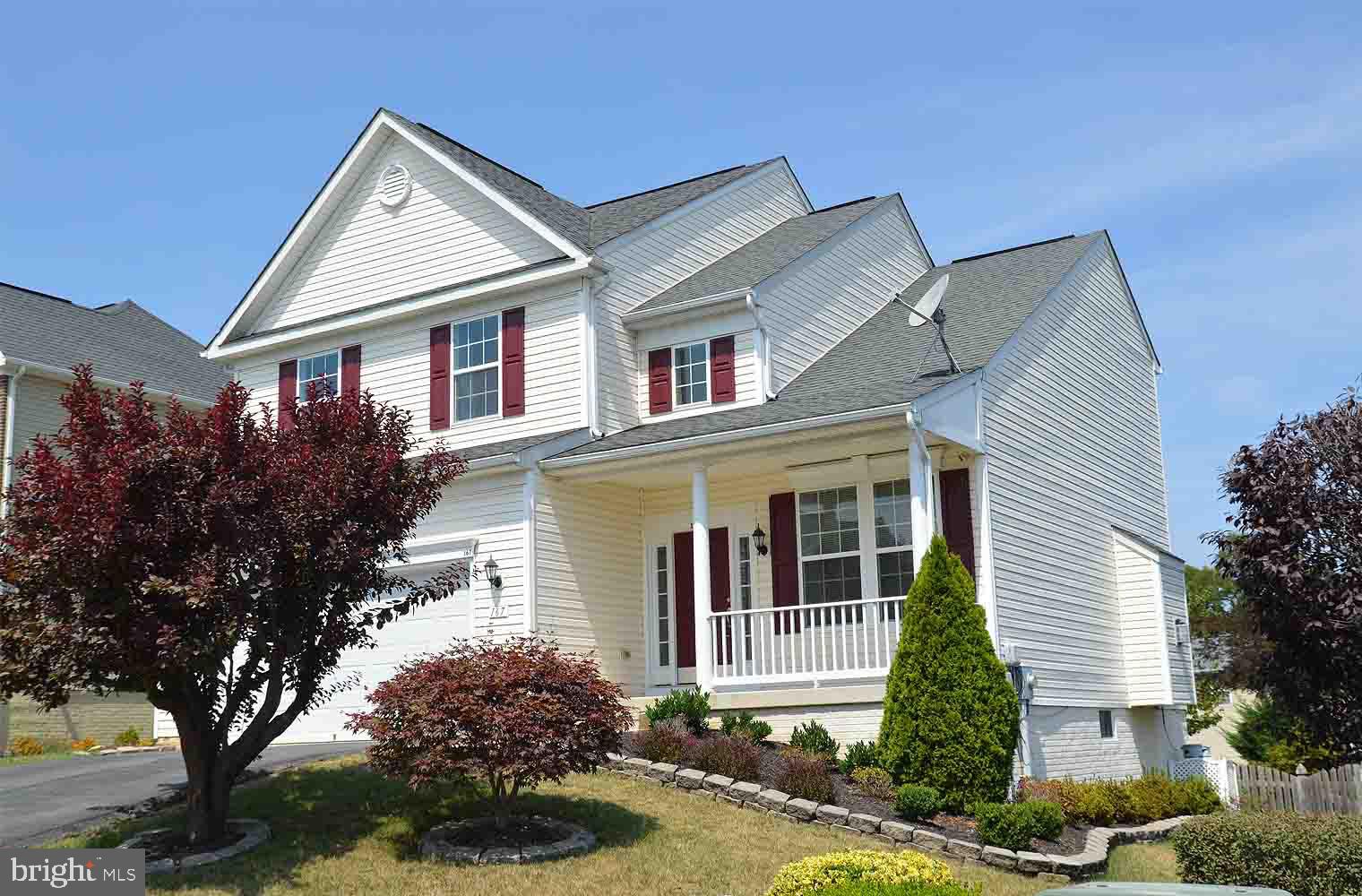 front view of house with a yard