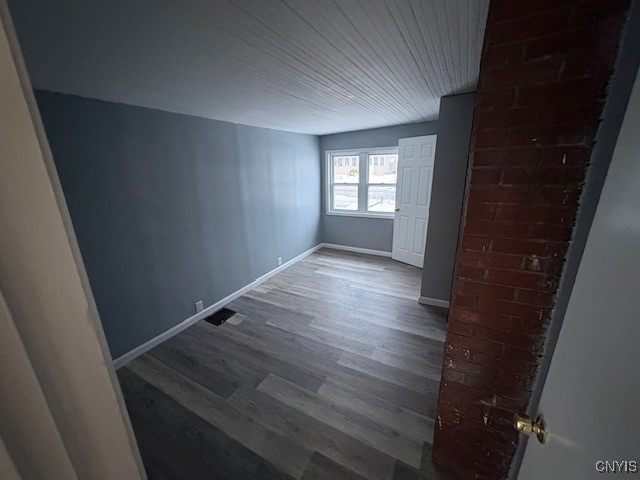 1108 Wadsworth Street Syracuse, NY 13208 - Photo 7 of 14