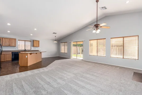 $2,495 | 10315 East Jan Avenue, Mesa, AZ 85209
