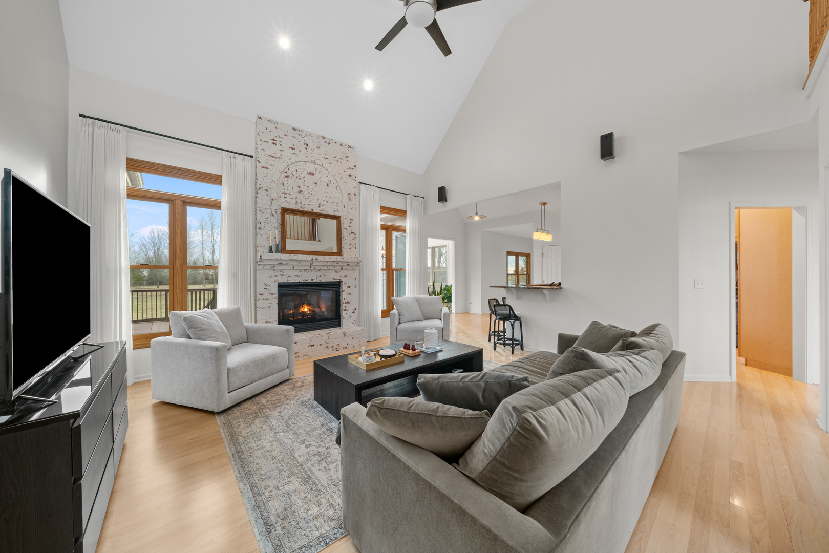 2290 North 45th Road Leland, IL 60531 - Photo 12 of 58