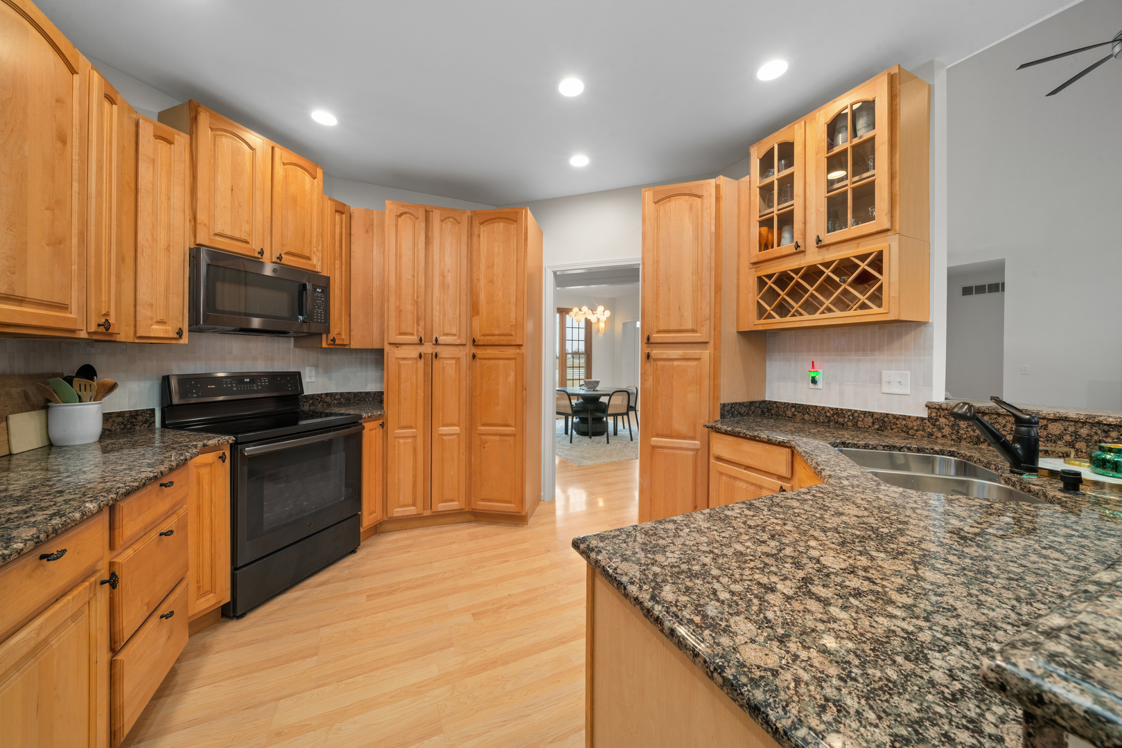 2290 North 45th Road Leland, IL 60531 - Photo 18 of 58