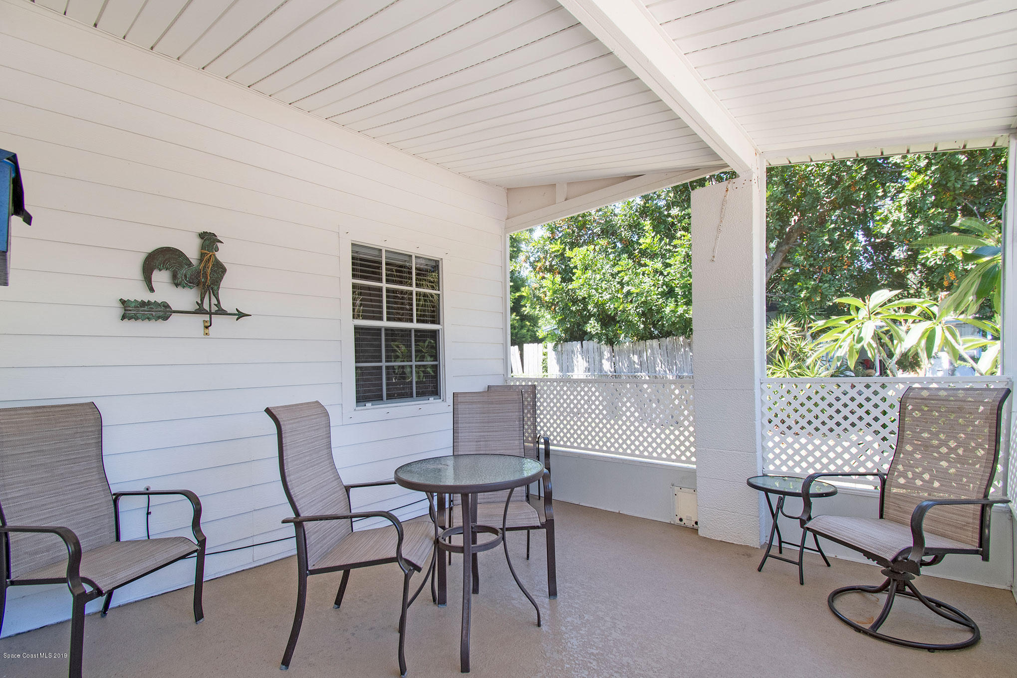 2238 King Richard Road Melbourne, FL 32935 - Photo 3 of 20 Screened porch 2