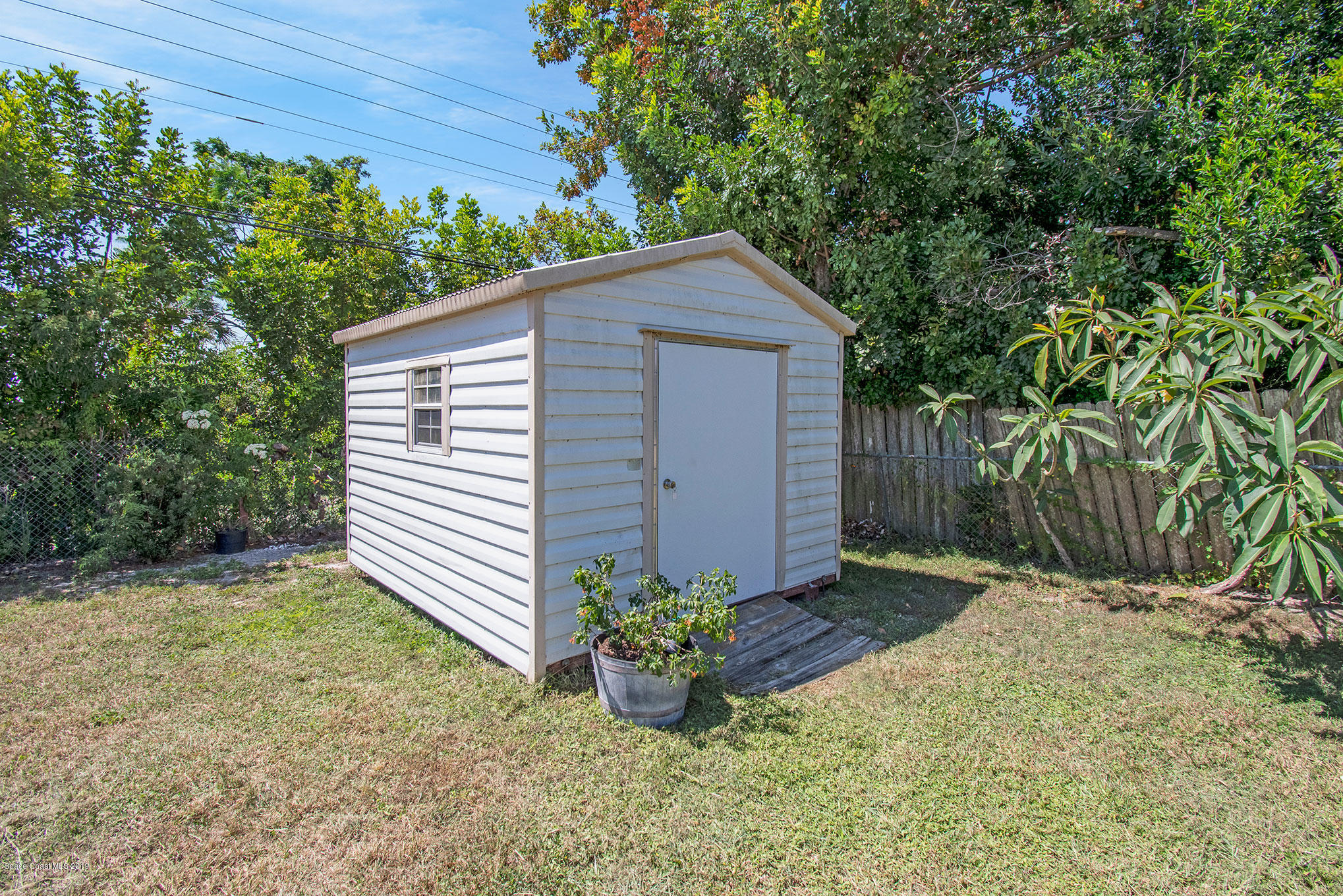 2238 King Richard Road Melbourne, FL 32935 - Photo 4 of 20 Shed