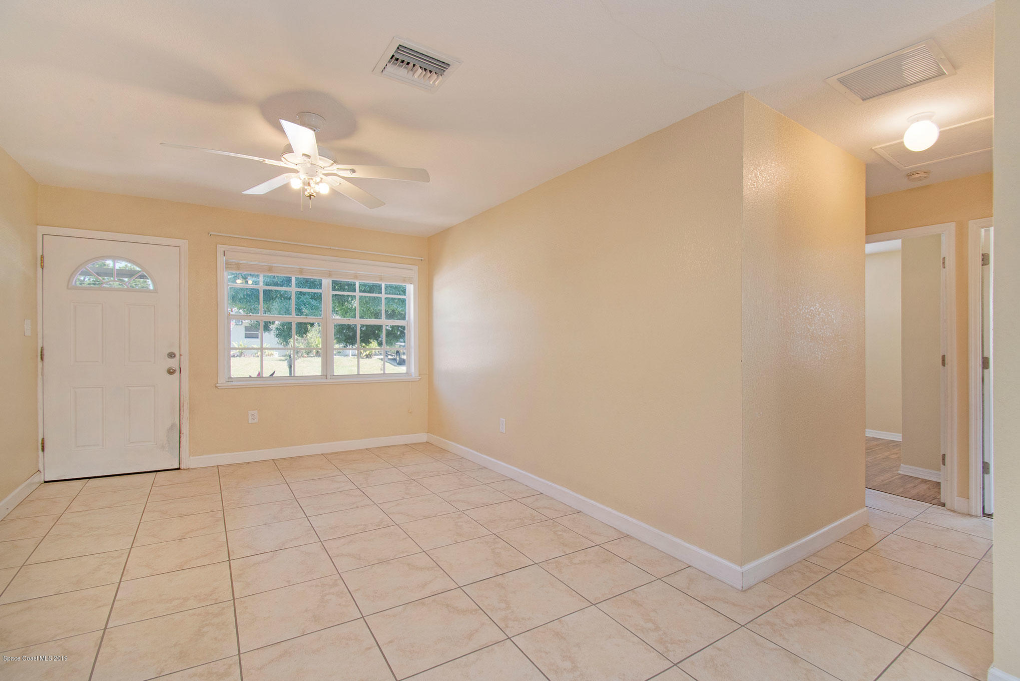 2238 King Richard Road Melbourne, FL 32935 - Photo 8 of 20 Dining Room