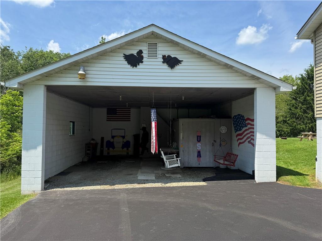 135 State Park Road New Alexandria, PA 15670 - Photo 13 of 16 Gallery Image 13