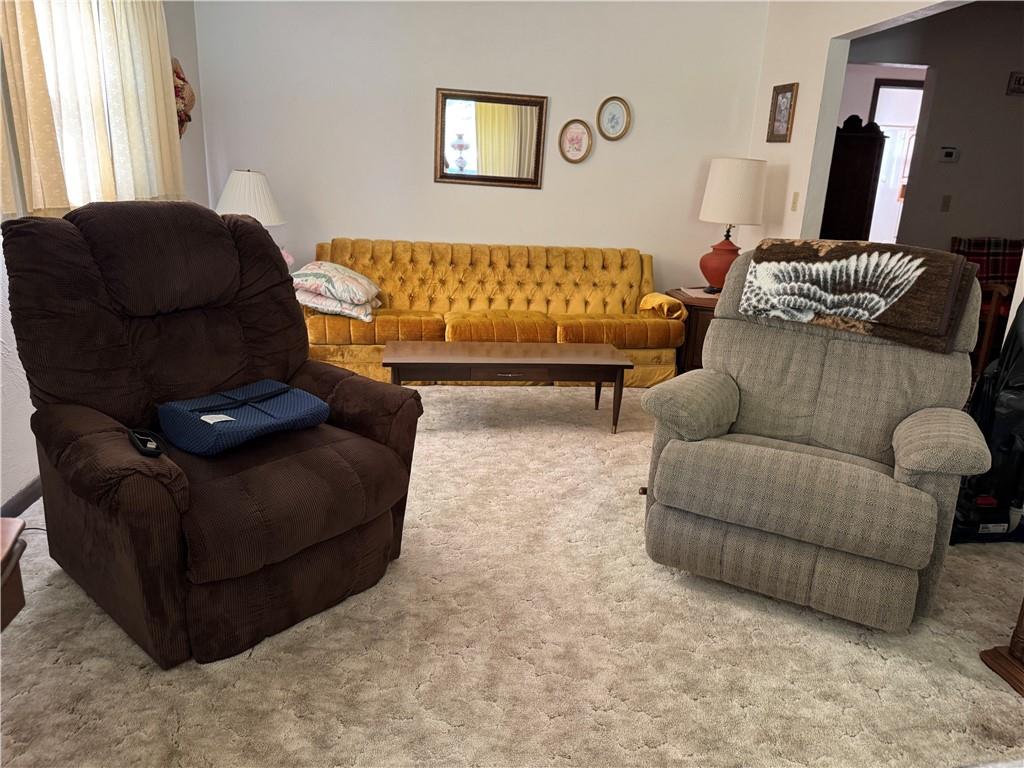 135 State Park Road New Alexandria, PA 15670 - Photo 7 of 16 Gallery Image 7