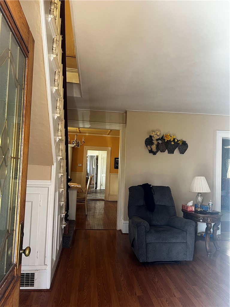 12 Locust Street Norwich, NY 13815 - Photo 5 of 41