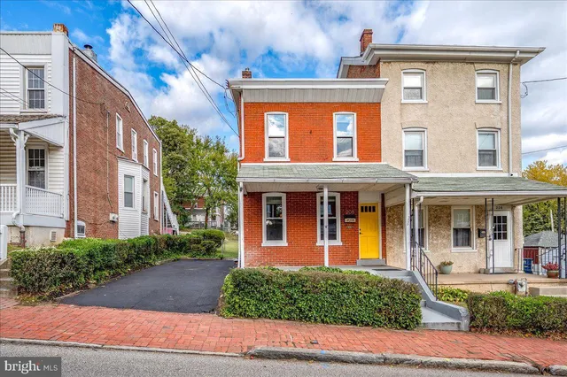 $240,000 | 208 8th Street, Brookhaven, PA 19015