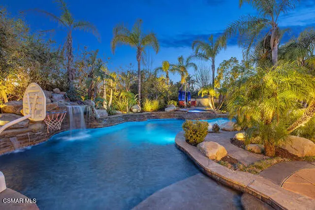 $2,300,000 | 11076 Vare Court, Moorpark, CA 93021