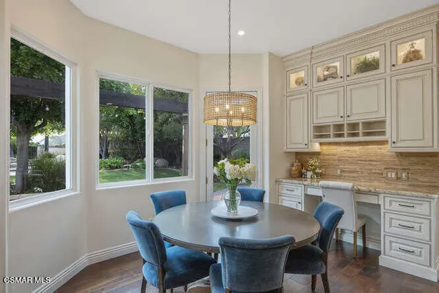 $2,300,000 | 11076 Vare Court, Moorpark, CA 93021