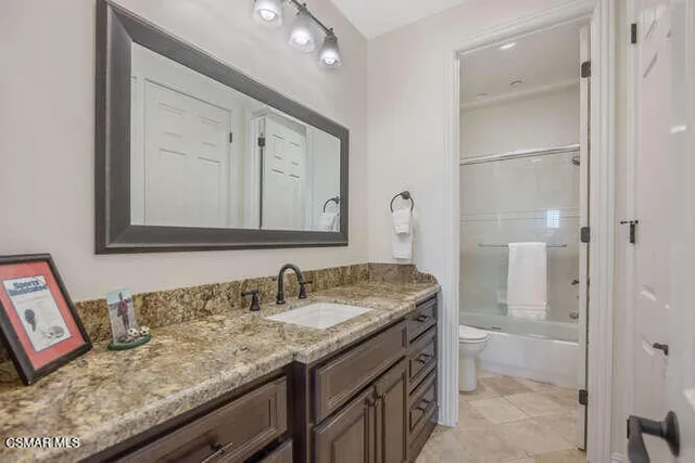 $2,300,000 | 11076 Vare Court, Moorpark, CA 93021