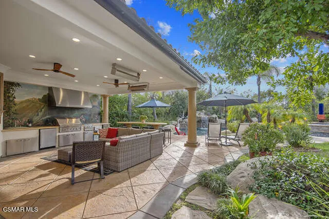 $2,300,000 | 11076 Vare Court, Moorpark, CA 93021