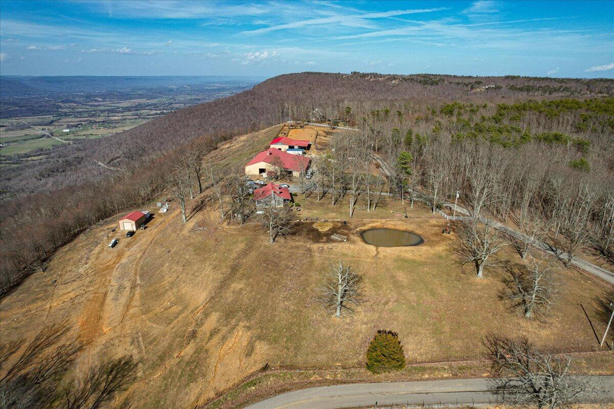 1617 Patton Road Signal Mountain, TN 37377 - Photo 18 of 86 18-1617 Patton Rd-3