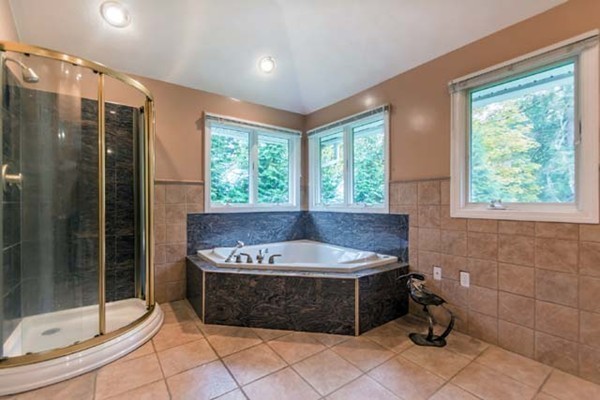 8 Greenwood Road Andover, MA 01810 - Photo 22 of 29 Gallery Image 22