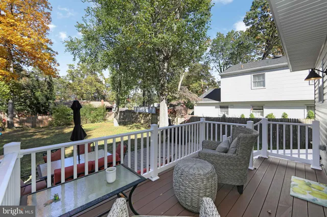 $567,500 | 11 Evergreen Road, Mount Laurel, NJ 08054