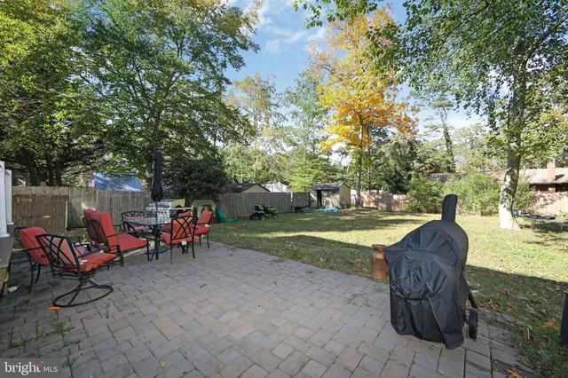 $567,500 | 11 Evergreen Road, Mount Laurel, NJ 08054