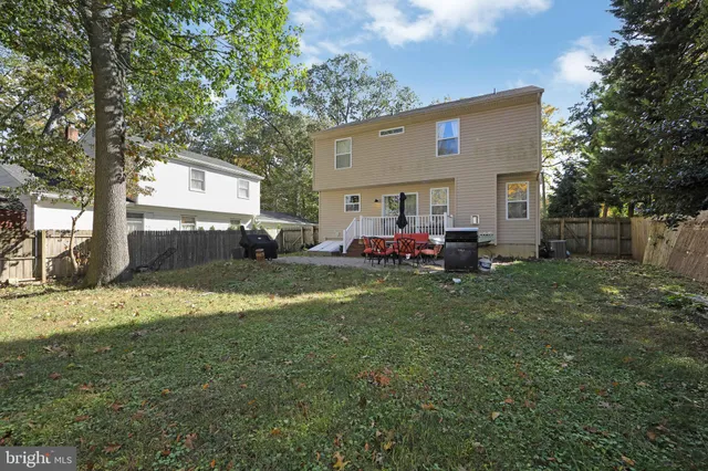 $567,500 | 11 Evergreen Road, Mount Laurel, NJ 08054