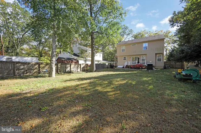 $567,500 | 11 Evergreen Road, Mount Laurel, NJ 08054