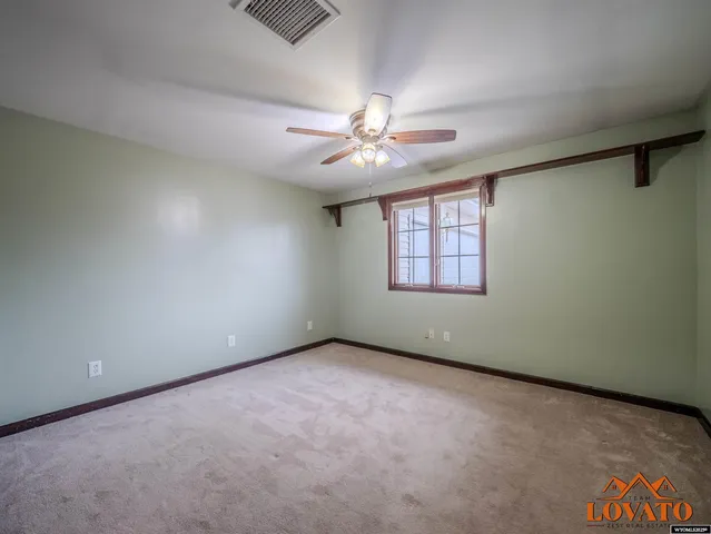 $550,000 | 803 Warr Avenue, Douglas, WY 82633