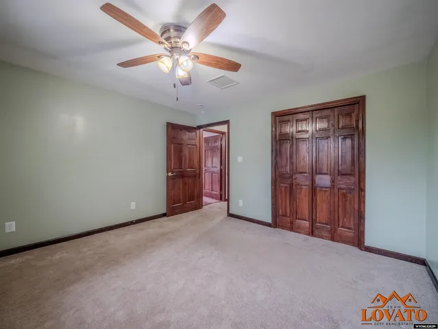 $550,000 | 803 Warr Avenue, Douglas, WY 82633