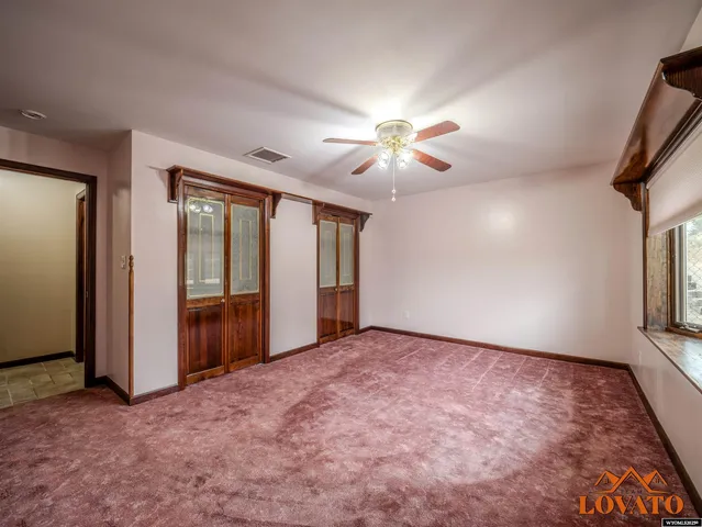 $550,000 | 803 Warr Avenue, Douglas, WY 82633