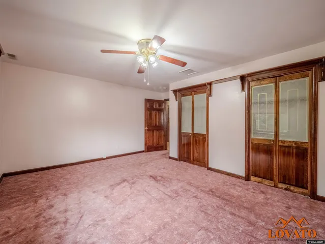 $550,000 | 803 Warr Avenue, Douglas, WY 82633