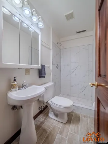 $550,000 | 803 Warr Avenue, Douglas, WY 82633