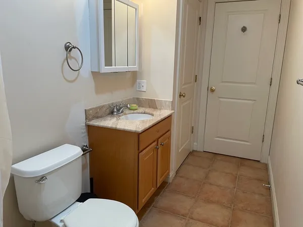 $830,000 | 220 Grove Street, Unit 1, Waltham, MA 02453