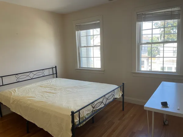 $830,000 | 220 Grove Street, Unit 1, Waltham, MA 02453