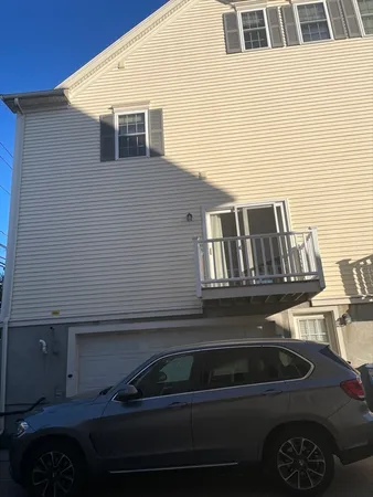 $830,000 | 220 Grove Street, Unit 1, Waltham, MA 02453