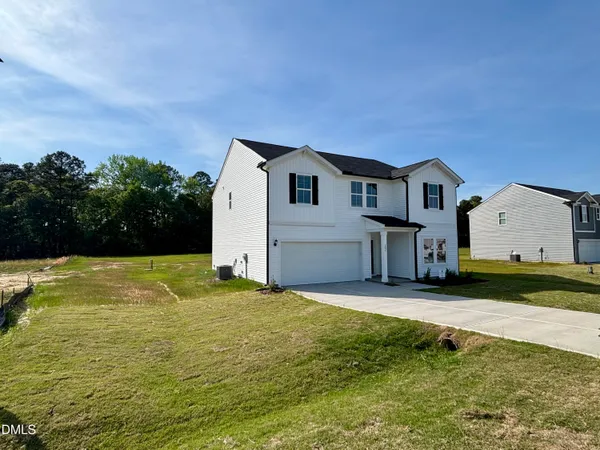 $383,120 | 205 Shiloh Woods Circle, Smithfield, NC 27577