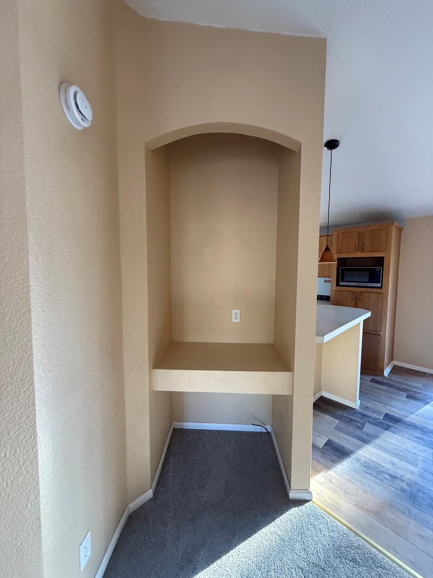 7623 Prairie Dog Drive Bonanza, OR 97623 - Photo 6 of 51 Living Room 2