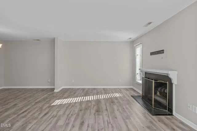 $225,000 | 250 South Estes Drive, Unit 101, Chapel Hill, NC 27514