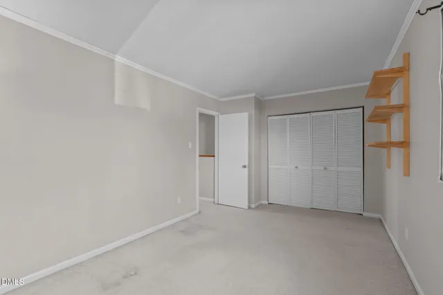 $225,000 | 250 South Estes Drive, Unit 101, Chapel Hill, NC 27514