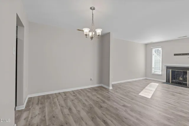 $225,000 | 250 South Estes Drive, Unit 101, Chapel Hill, NC 27514