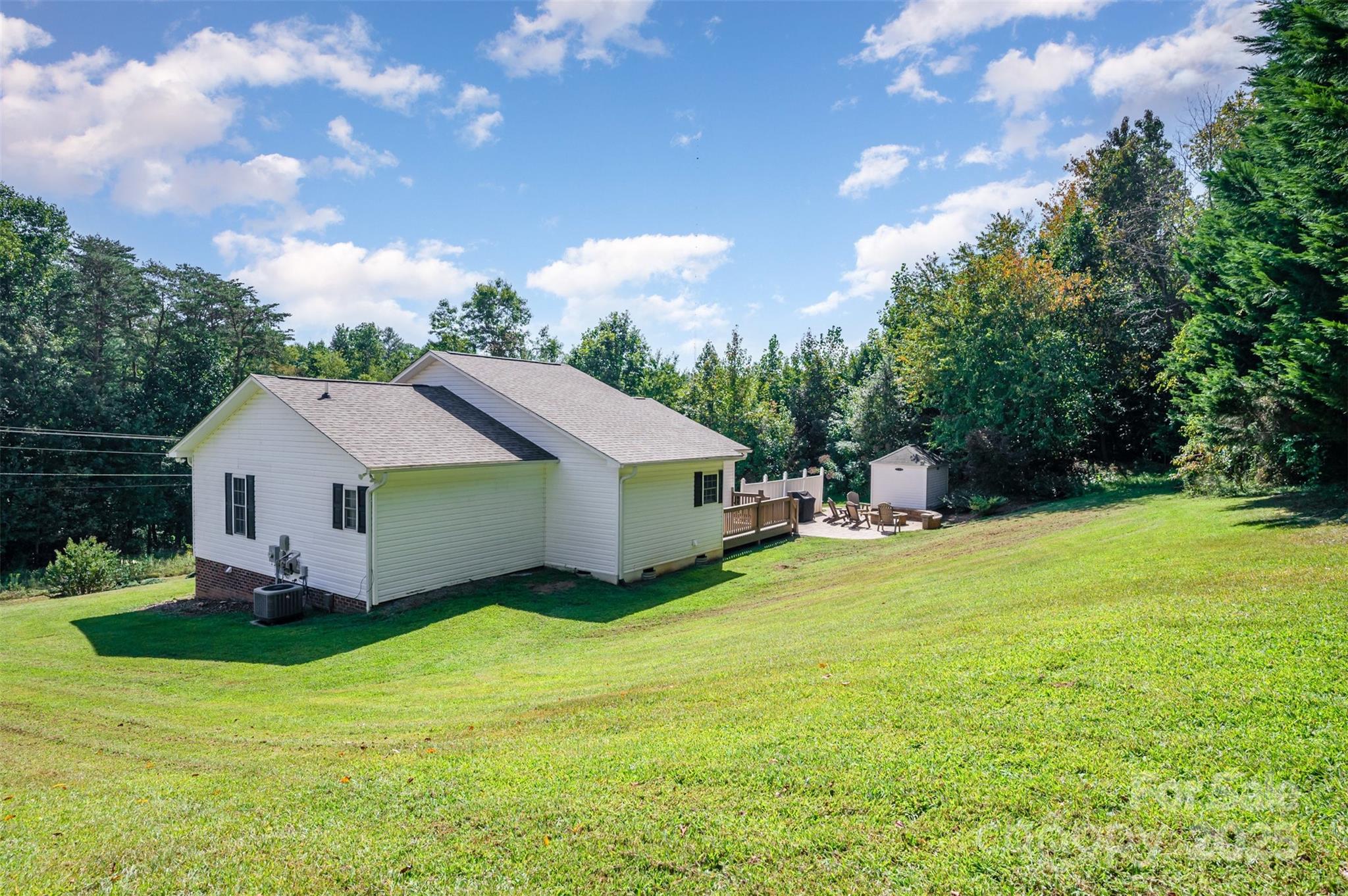 3231 Christie Road Hudson, NC 28638 - Photo 32 of 37