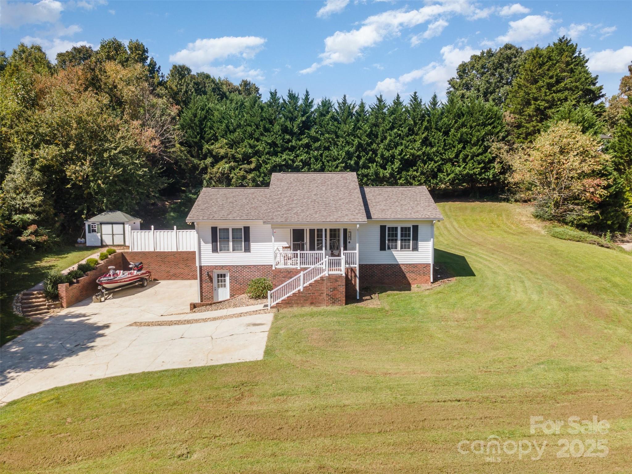 3231 Christie Road Hudson, NC 28638 - Photo 34 of 37