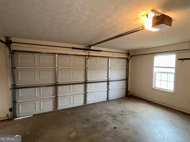 $2,000 | 20 Shenandoah Drive, Winder, GA 30680