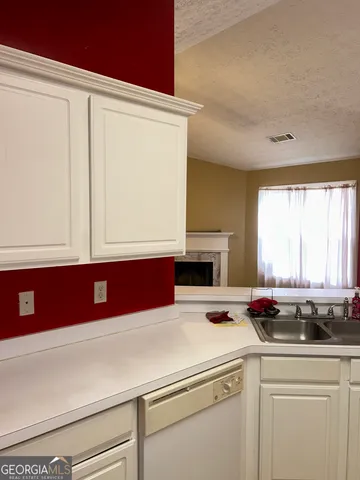 $2,000 | 20 Shenandoah Drive, Winder, GA 30680