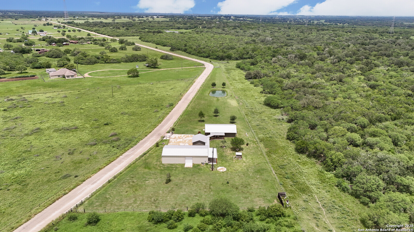891 Hopkinsville Road Cuero, TX 77954 - Photo 34 of 36