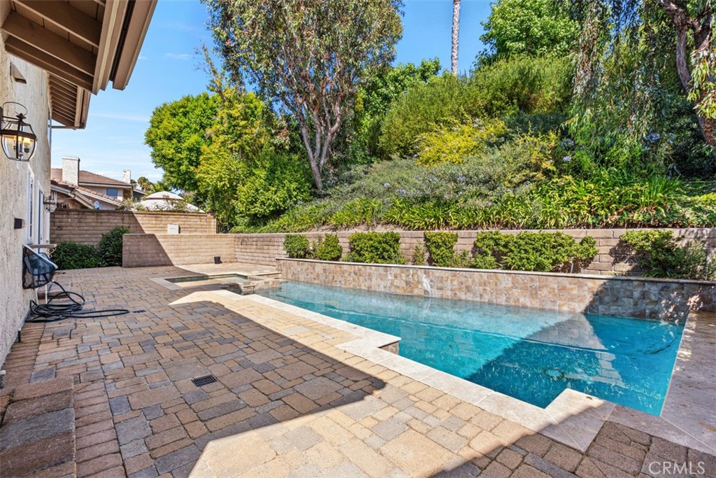 24662 Kings Road Laguna Niguel, CA 92677 - Photo 16 of 18