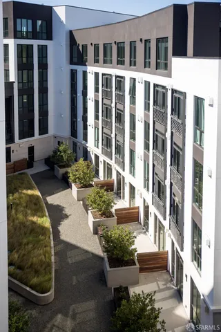 $3,990 | 1 Bristol Court, Unit 211, San Francisco, CA 94130