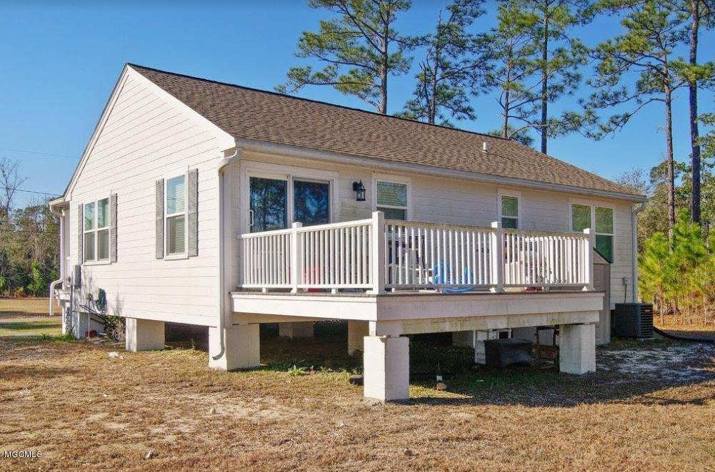 1206 Taranto Street Waveland, MS 39576 - Photo 5 of 7 1206 Taranto St - 5