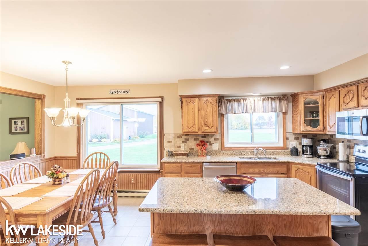 3448 Shoemaker Road Almont, MI 48003 - Photo 12 of 36 50059826-11.JPG