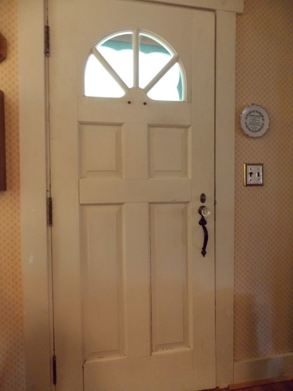 3 Ragged Hill Road Hubbardston, MA 01452 - Photo 2 of 17 Gallery Image 2